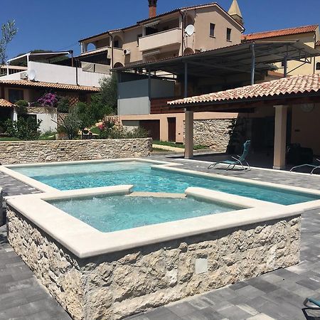 Apartments Ceh Ližnjan 외부 사진